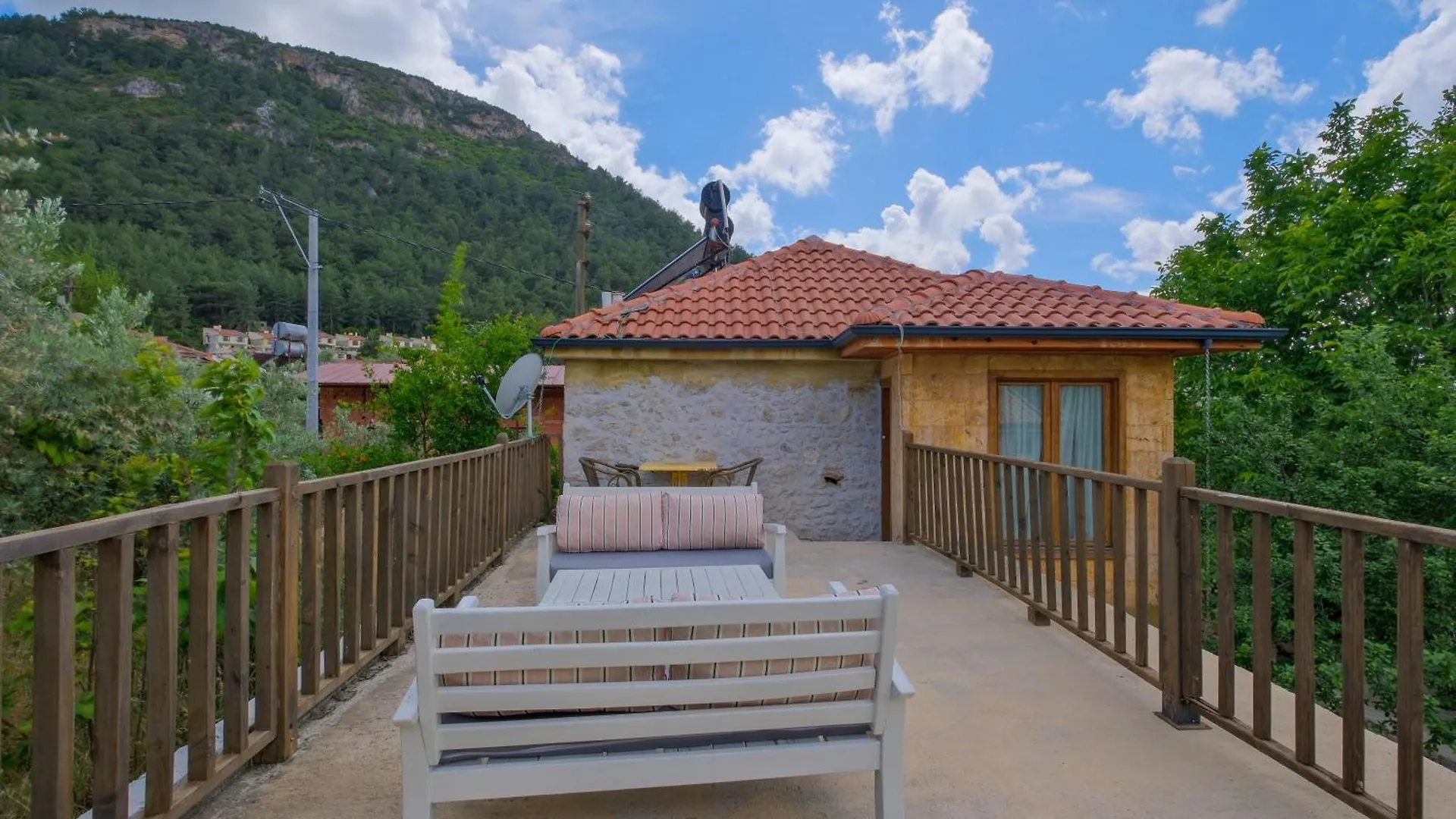 フェティエ Uezuemlue Evleri Bed & Breakfast 0*,